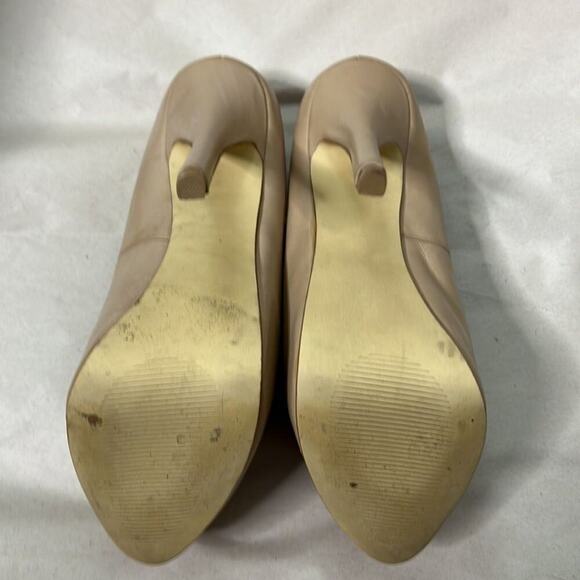 STEVE MADDEN DELERIUS LEATHER PUMPS SIZE 7.5 - Picture 4 of 6